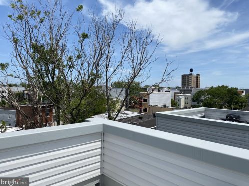 435 Berks St, Philadelphia PA 19131-3206 exterior