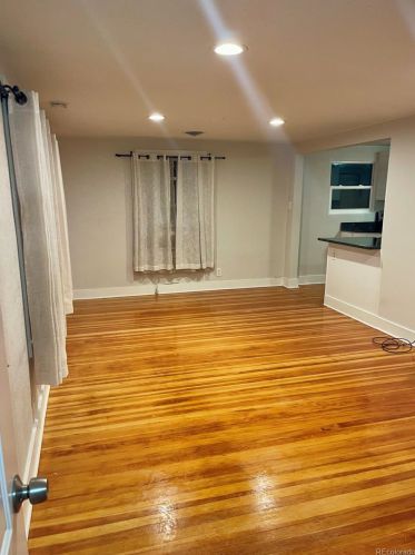 4825 Logan St, Englewood, CO 80113-6843