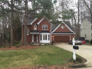 2500 Dahlgreen Rd, Raleigh NC  27615-4075 exterior