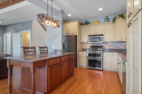 10189 Florida Ln, Crown Point IN  46307-7577 exterior