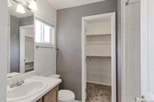 1526 Oak Creek Dr, Loveland CO  80538-2093 exterior