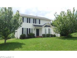 602 River Glen Ct, Greensboro, NC 27455-1491