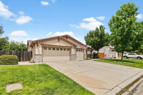 4412 Kingscote Way, Mather, CA 95655-3074
