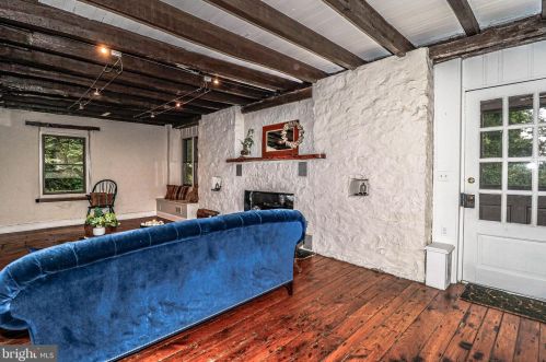 248 Upper Fry Rd, Trenton NJ 08628-2734 exterior