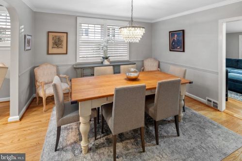 711 Greenman Rd, Tavistock NJ  08033-2719 exterior