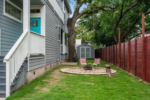 1406 Chicon St, Austin, TX 78702-1249