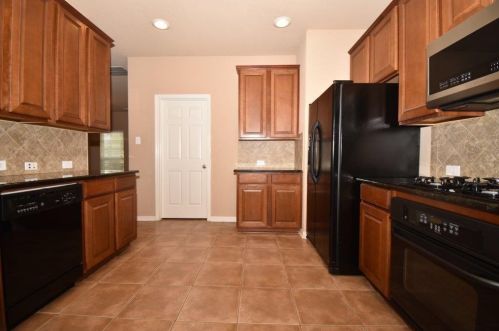 7027 Crockett Ridge Dr, Richmond TX  77406-4724 exterior