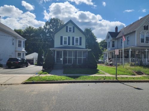 513 Plane St, Hackettstown NJ  07840-1107 exterior