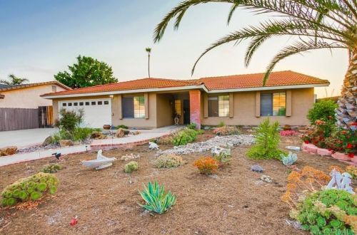 5341 Malcolm St, Oceanside, CA 92056-2310