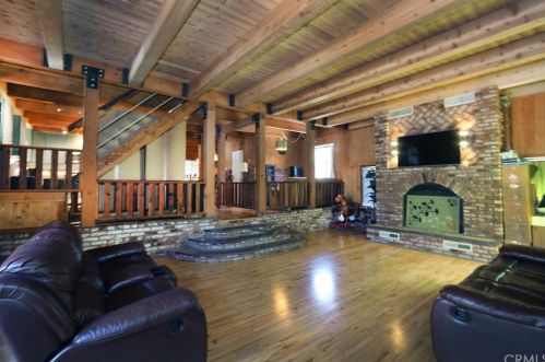 7132 Delaware St, Riverside CA  92504-3904 exterior