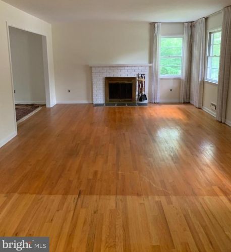 90 Woodside Ln, Princeton NJ  08540-5426 exterior