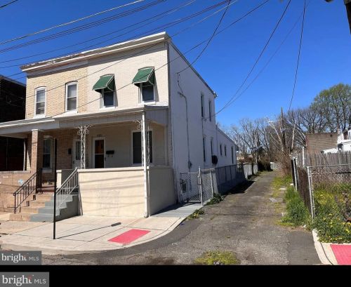 127 Nassau St, Trenton, NJ 08638-4116