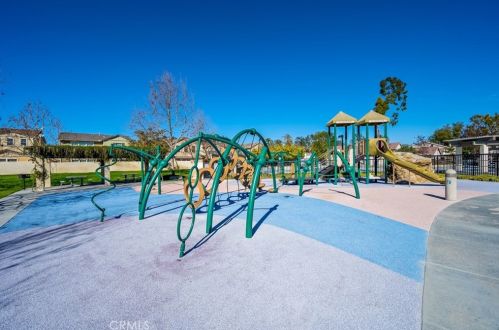 14 Ashbrook, Irvine CA  92604-3363 exterior