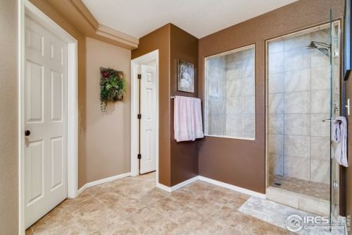 5055 Ridgewood Dr, Loveland CO 80534-4112 exterior