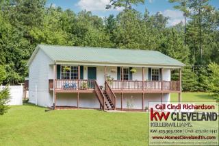 130 Serenity Dr, Cleveland, TN 37323-6913