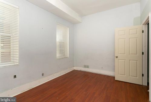 532 4 St, Philadelphia PA 19148-1303 exterior