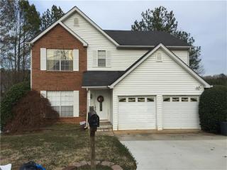 884 Shore Dr, Lithonia, GA 30058-9006