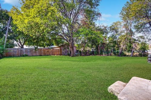 727 Stamps Ave, Fort Worth TX  76114-3249 exterior