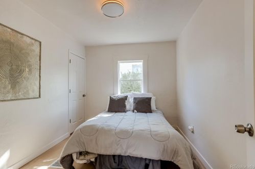 245 Sperry St, Denver CO  80219 exterior