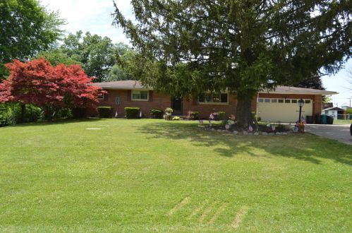 2155 Cheviot Hills Dr, Springfield, OH 45505-3513