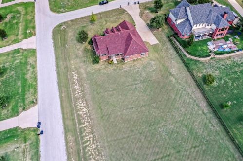 4233 San Pedro Ct, Fort Worth TX  76179-6802 exterior