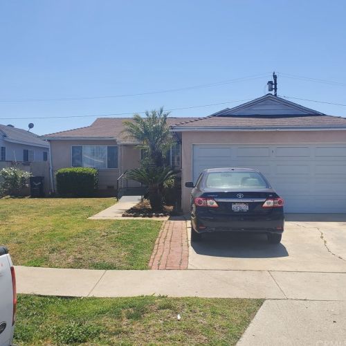 622 154th St, Compton, CA 90220-2512