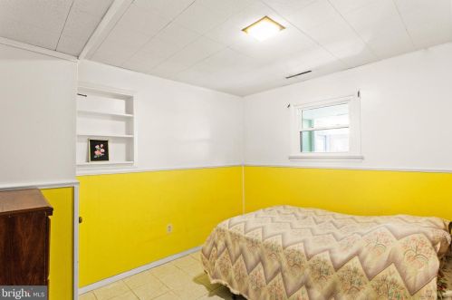 39 Lumar Rd, Trenton NJ 08648-3153 exterior