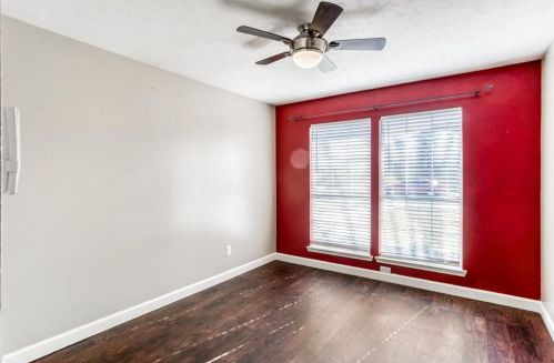 1309 Royal Palm Ln, Carrollton TX 75007-1035 exterior