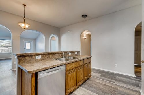 9324 Cynthia Ct, Fort Worth TX  76140-5170 exterior