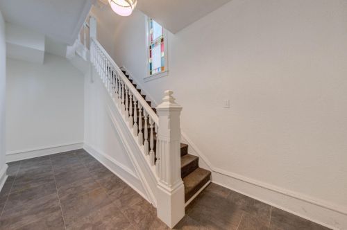 2714 Polk St, Minneapolis, MN 55418-2916