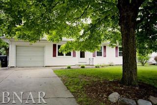 1205 Rutledge Rd, Bloomington, IL 61704-3609