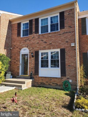 2877 Seminole Rd, Woodbridge, VA 22192-1865