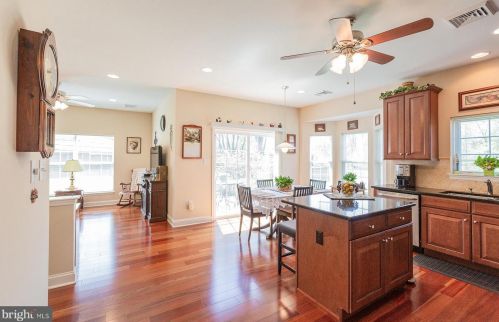 1700 Speedwell Rd, Lancaster PA  17601-4628 exterior