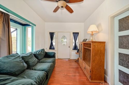 163 Campus Ave, Upland CA  91786-6830 exterior