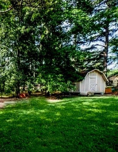 9 Willow Bend Rd, Armuchee, GA 30105-2233