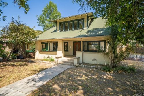 5292 Magnolia Ave, Riverside CA  92506-1248 exterior