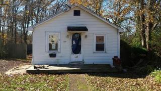 109 Hilltop Ave, Somerdale, NJ 08083-1732
