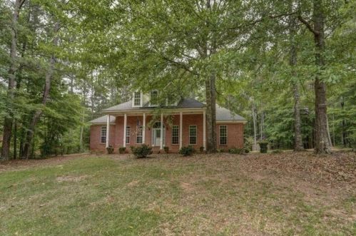 560 Hickory Ridge Rd, Jackson, GA 30233-2727