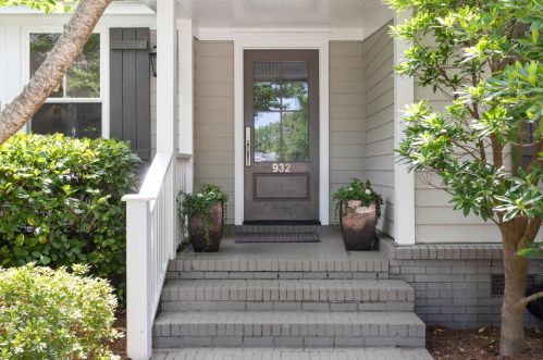 932 Trowman Ln, Mount Pleasant, SC 29464-3585
