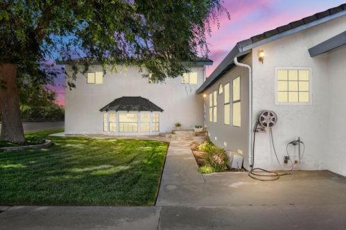 1923 Grayson Rd, Modesto, CA 95358-9612