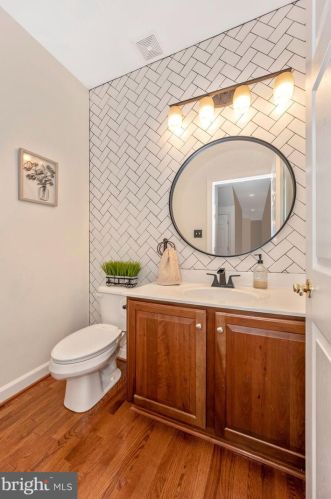 625 Glenbrook Dr, Middletown MD  21769-7739 exterior