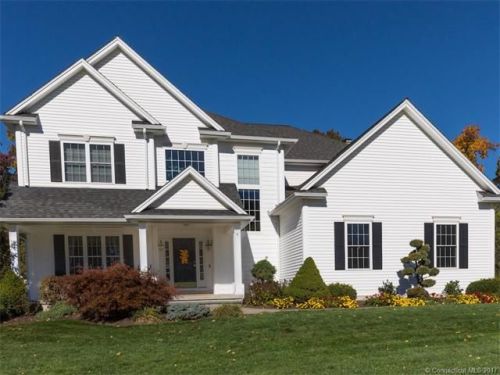 4 Eagle Dr, Ellington, CT 06029-3678