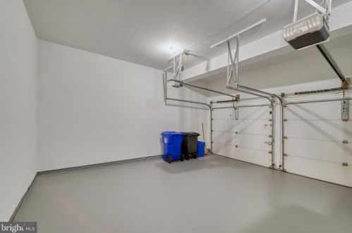 14 Stratford Garden Ct, Silver Spring MD 20904-1560 exterior