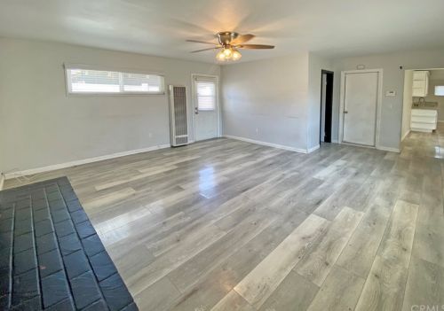 11868 Poes St, Anaheim CA  92804-6780 exterior