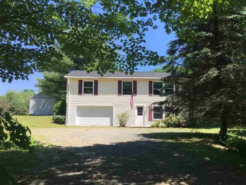 222 Old Chesterfield Rd, Hinsdale, NH 03451-2230