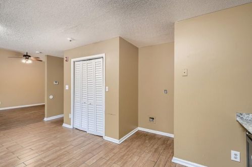 6988 New Dl Rd, Rex GA 30273-2178 exterior