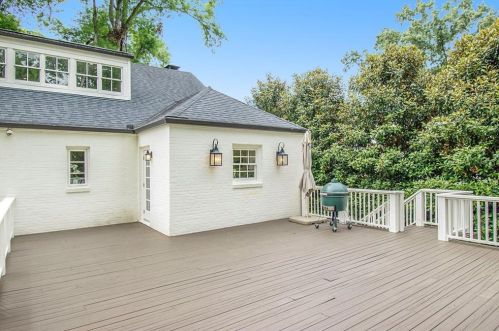 2654 Ellwood Dr, Atlanta GA  30305-3866 exterior