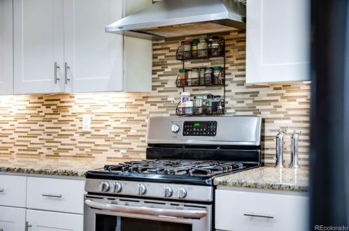 919 Lipan St, Denver CO 80211-2547 exterior