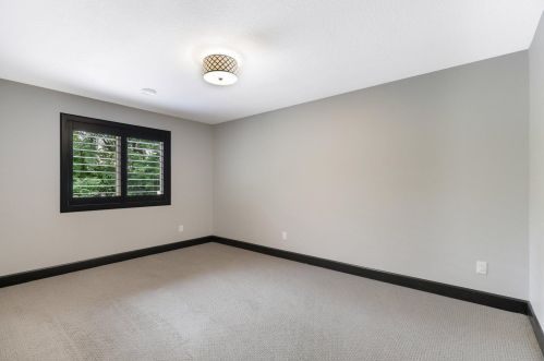 2232 Estates Dr, Saint Paul MN  55122-4038 exterior