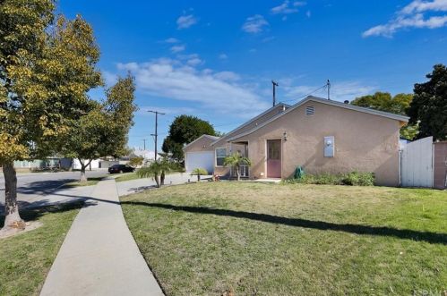 11924 Gridley Rd, Norwalk, CA 90650-7846